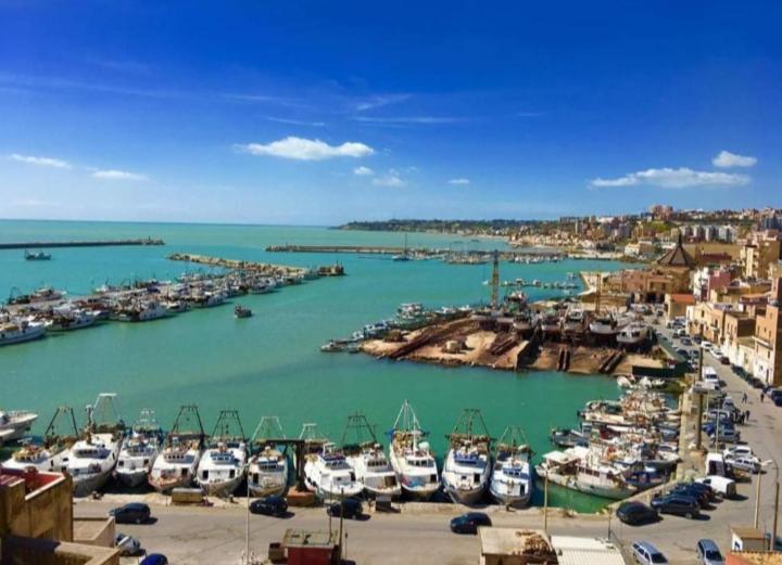 شقة Vittoria House شاكا المظهر الخارجي الصورة
